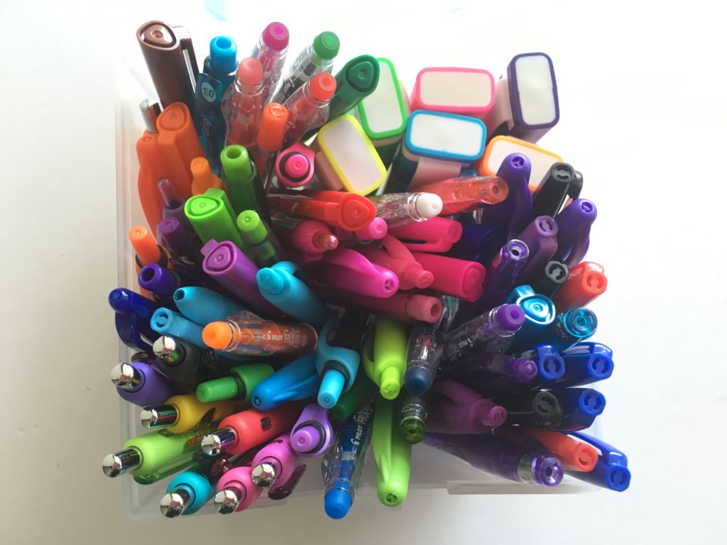 pens storage planner pens how to store planner supplies rainbow color coding black pen favorite brand no smudge gel inkjoy fine