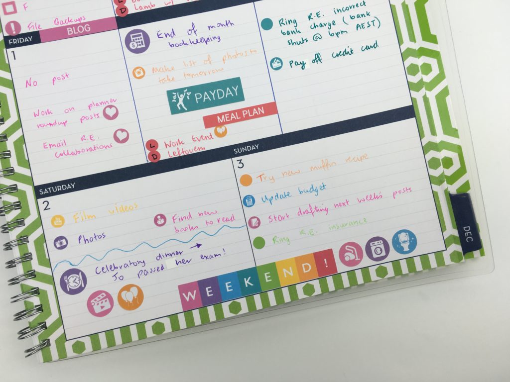 dabney lee for blue sky planner review 52 planners in 52 weeks challenge rainbow blog checklist sticker decorating ideas simple minimalist bright colors horizontal