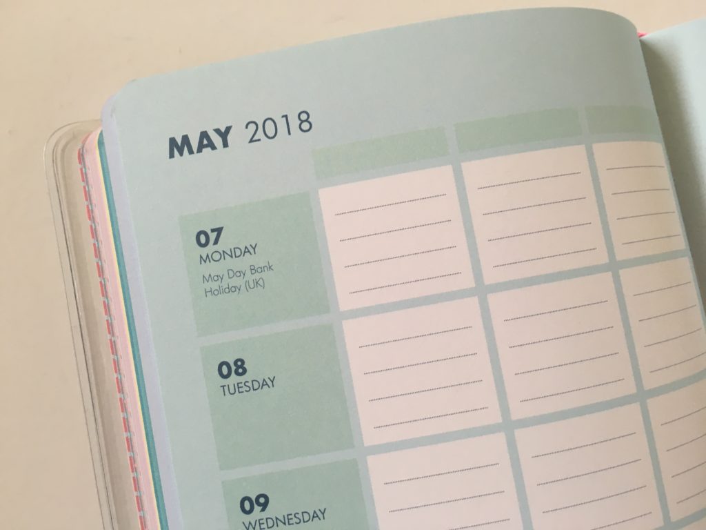 Kikki K Student Weekly Planner Review (Pros, cons and a video walkthrough)