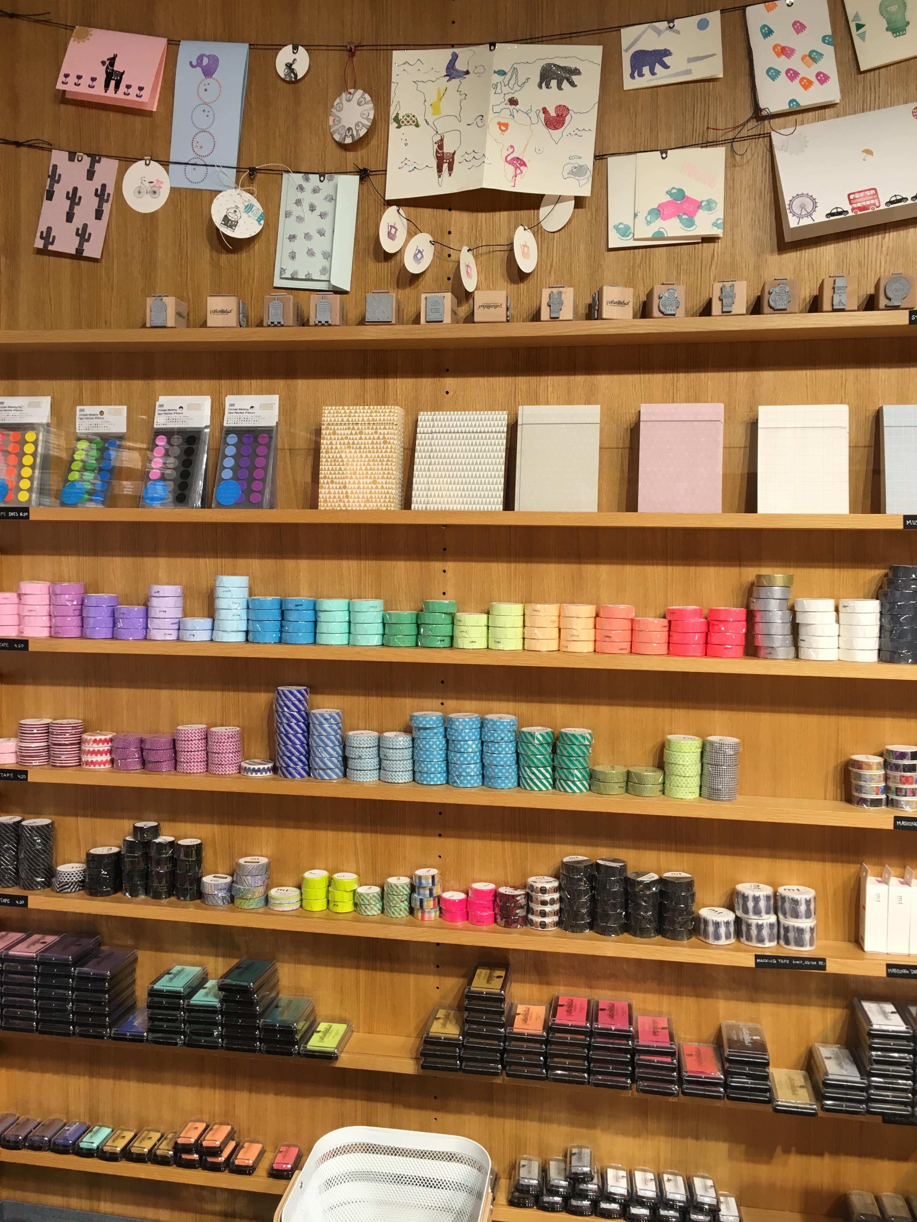 bookbinders stationery shop switzerland bern recommendation pretty preppy notebook planner agenda pens diary washi tape rainbow colorful-min