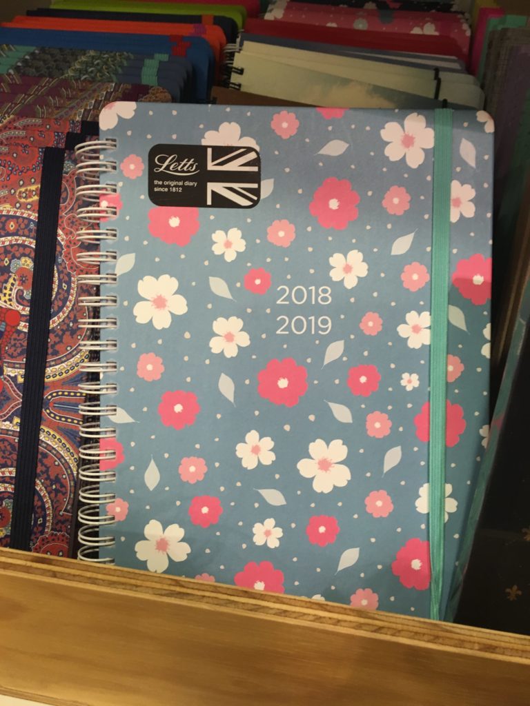 paperterie zumstein stationery shopping haul switzerland recommendation planner supplies pen notebook agenda diary best letts planner-min