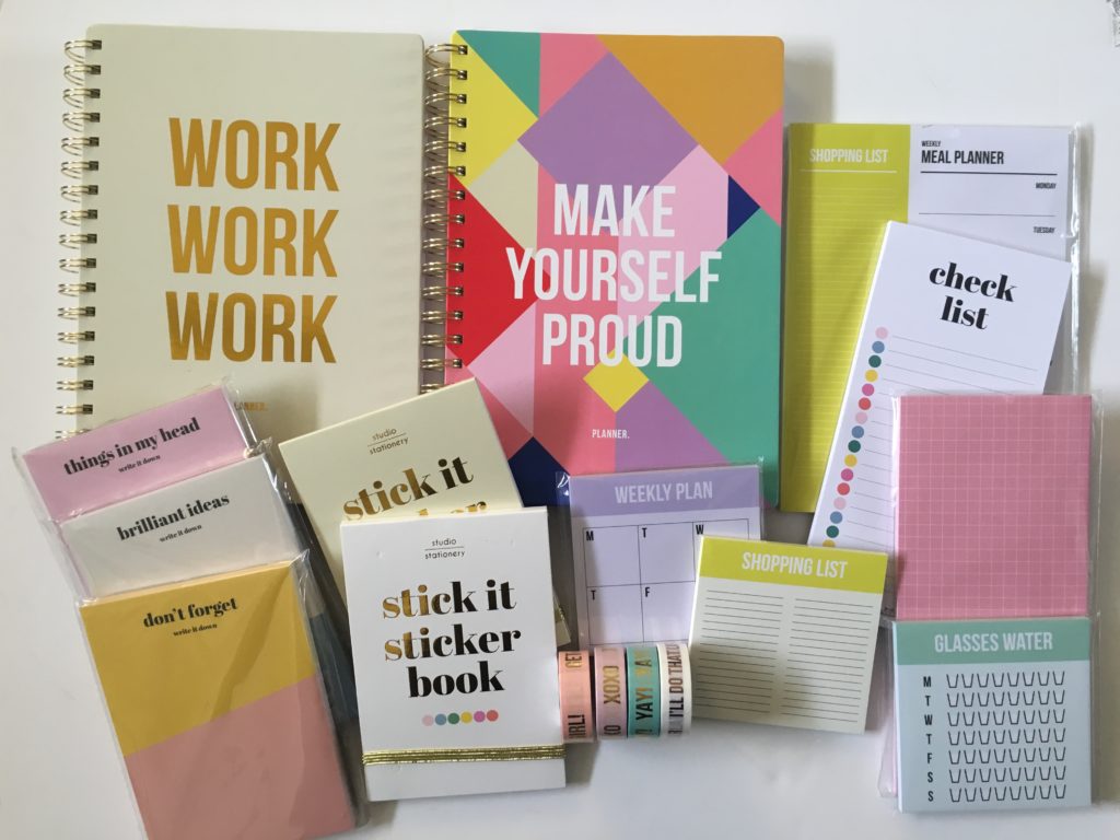 studio stationery planner review functional bright colorful cheap affordable europe horizontal weekly planner sticker books icon bright rainbow cute bullet journal mambi alternative carpe diem