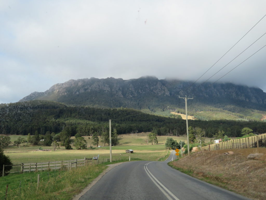 cradle mountain itinerary tasmania drive from launceston