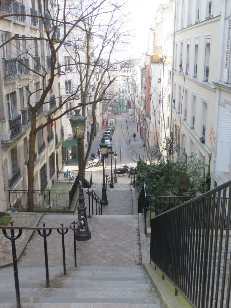 Montemarte paris photospots viewpoint pretty streets best of paris in 1 day self guided walking tour