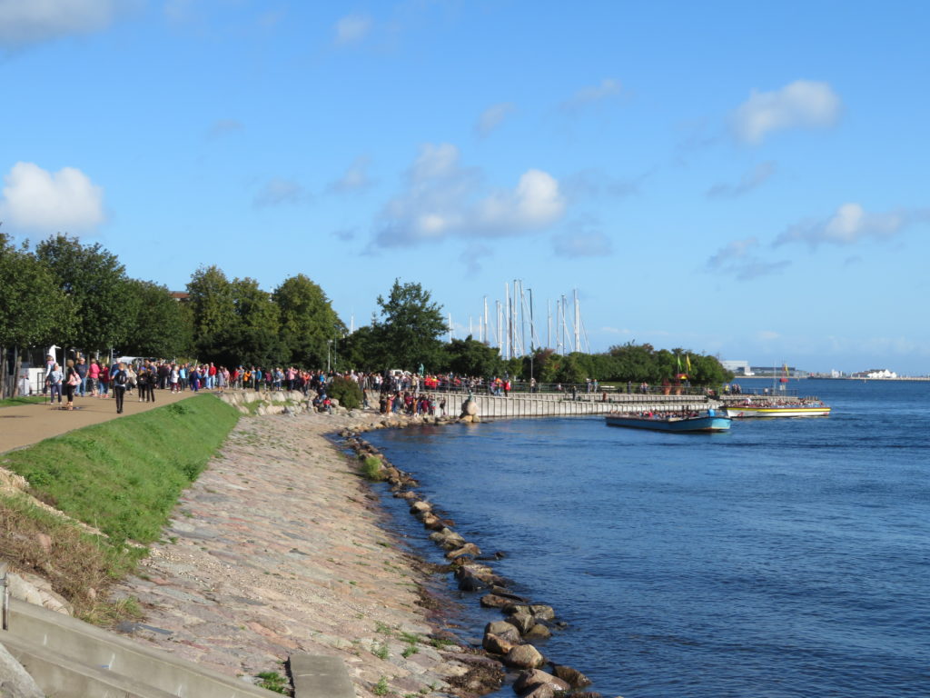 copenhagen waterfront best things to see and do little mermaid statue
