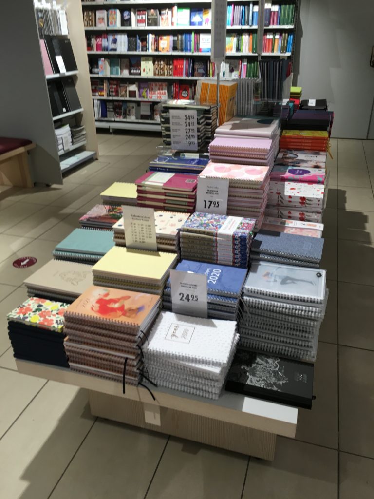 Suomalainen Kirjakauppa stationery shopping helsinki finland planners agenda bullet journal pens highlighters notebooks review