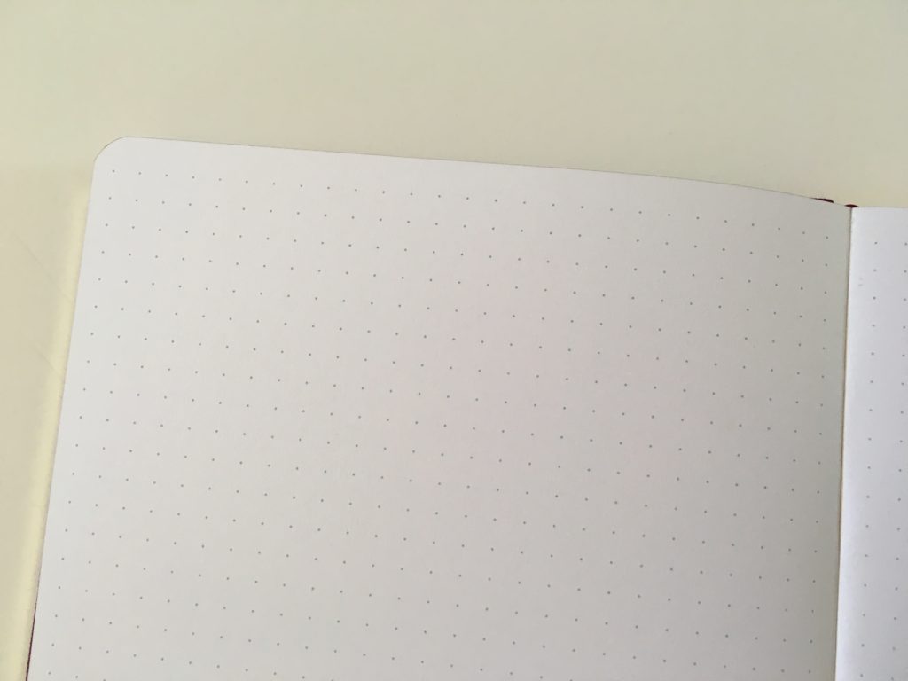 archer and olive dot grid notebook for bullet journaling 160gsm bright white paper no bleed through or ghosting pens or highlighters gold foil edging_08