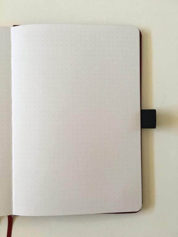 archer and olive dot grid notebook for bullet journaling 160gsm bright white paper no bleed through or ghosting pens or highlighters gold foil edging_09