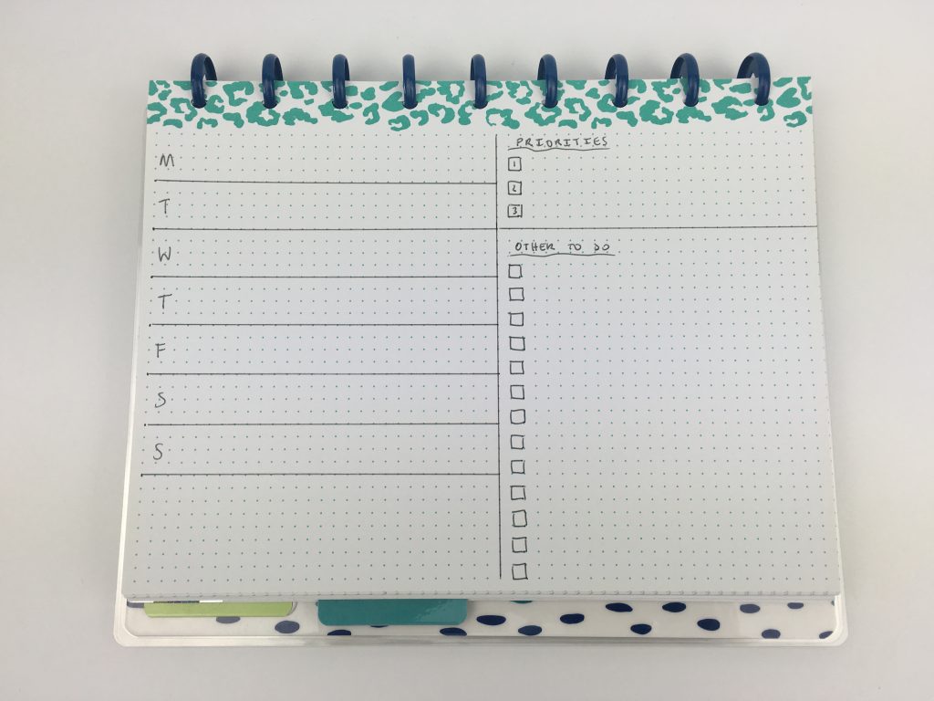 bujo weekly spread landscape happy notes non-traditional layout monday start priorities to do list