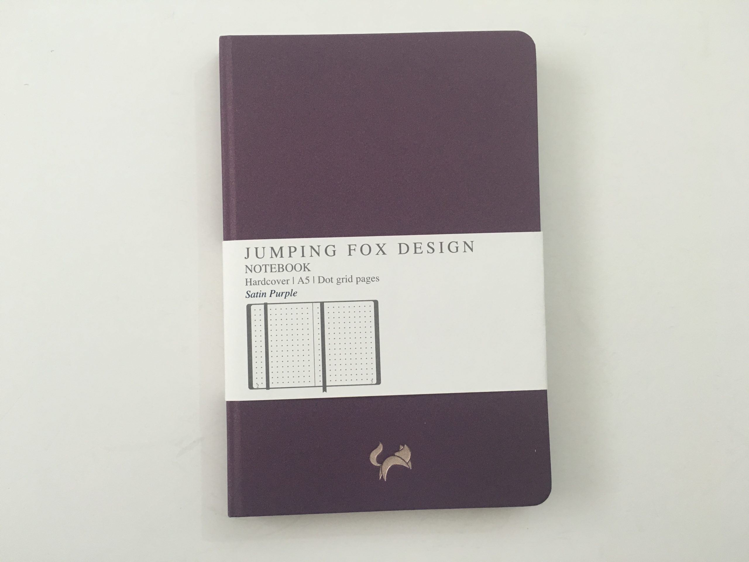 jumping fox design bullet journal dot grid notebook review sewn bouns minimalist glitter cover purple pen testing contents index numbered pages_01