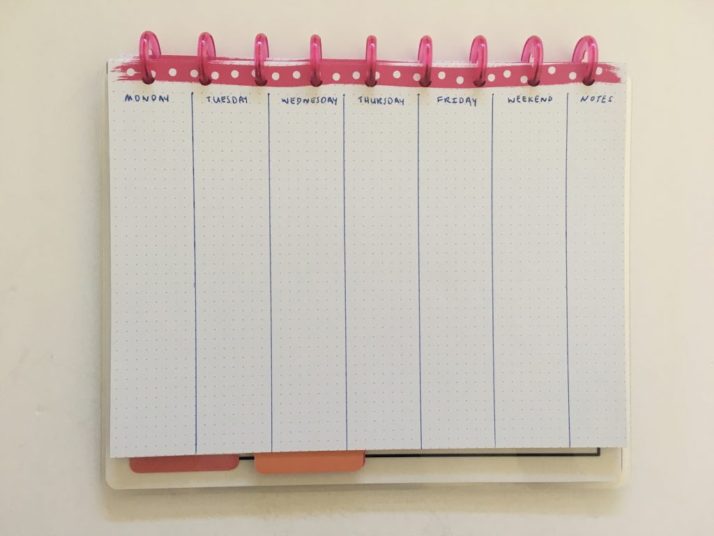 bullet journal vertical weekly spread monday start combined weekend simple quick easy minimalist frixion erasable pen beginner newbie inspiration spread layout ideas_04