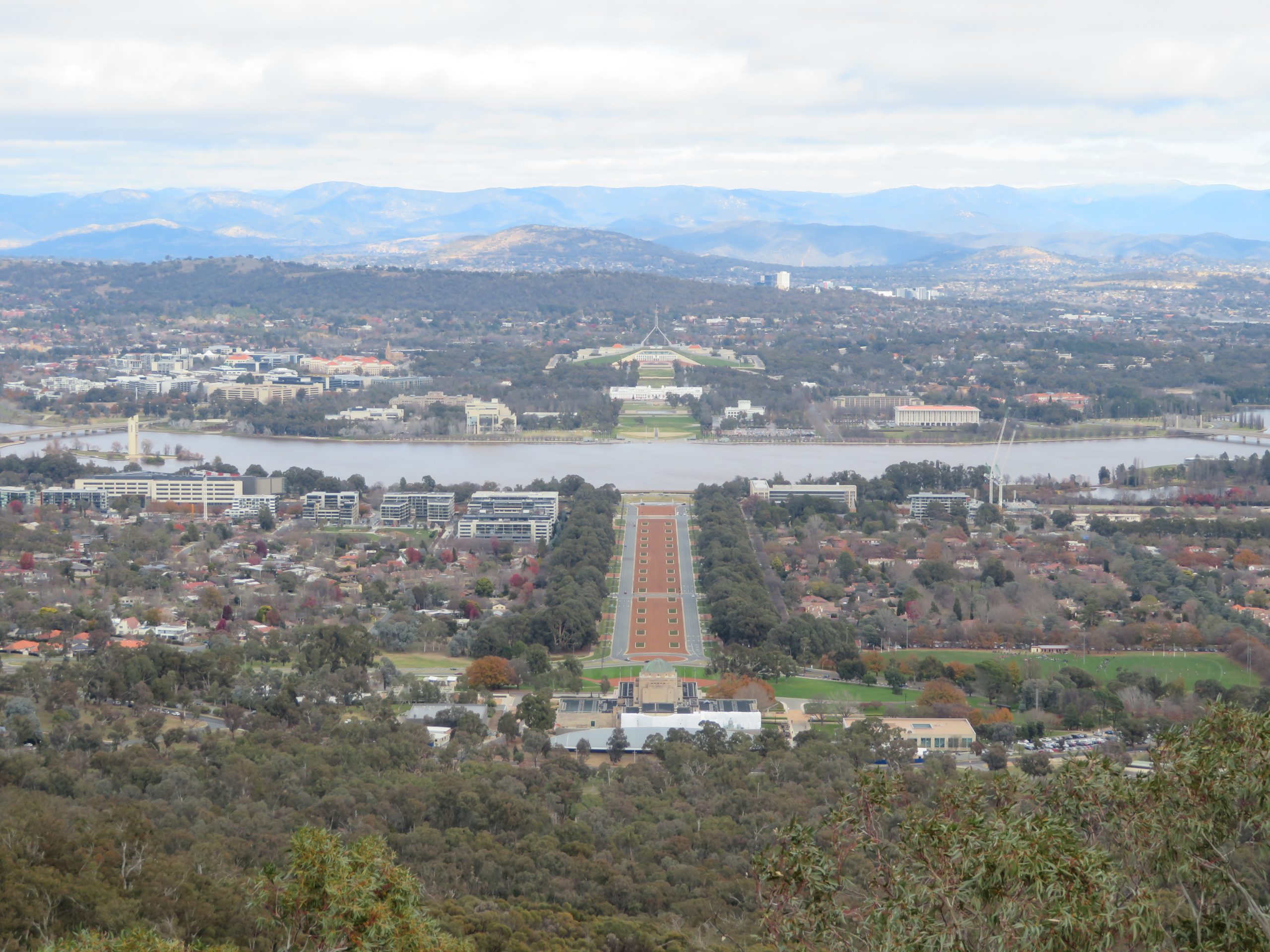 mount ainslie best of canberra in one day itinerary winter things to see and do attractions photo spots