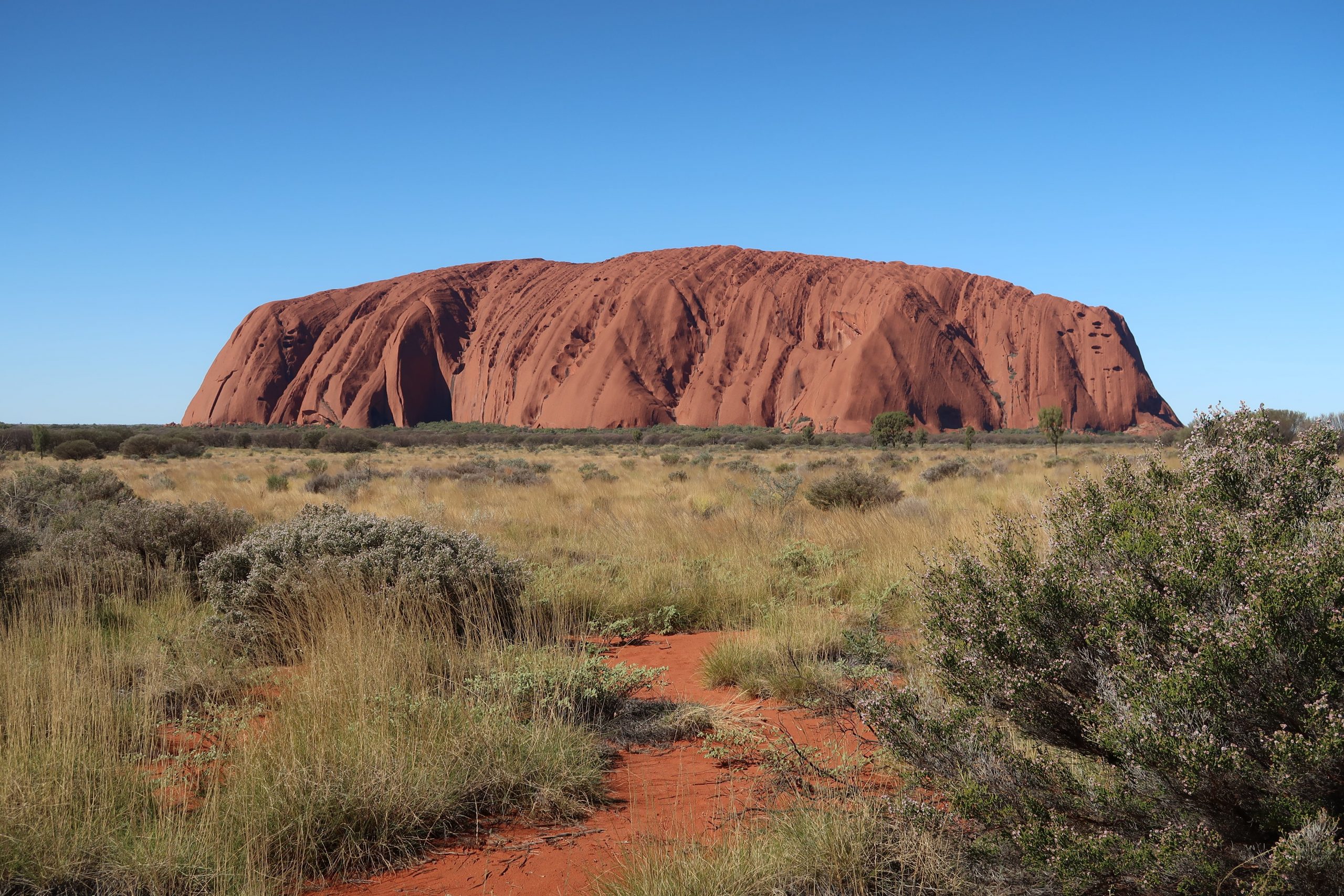 ayers rock itinerary red centre best photo spots things to see and do uluru yulara the olgas day trip winter