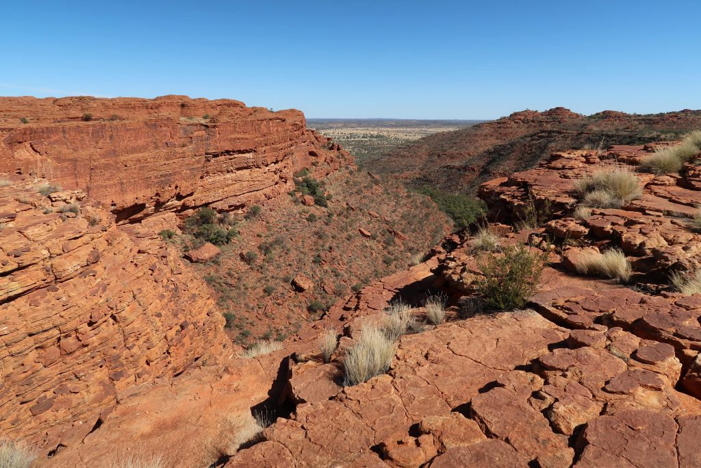 kings canyon rim walk northern territory red centre itinerary 4 day 5 day best things to see and do walking trails