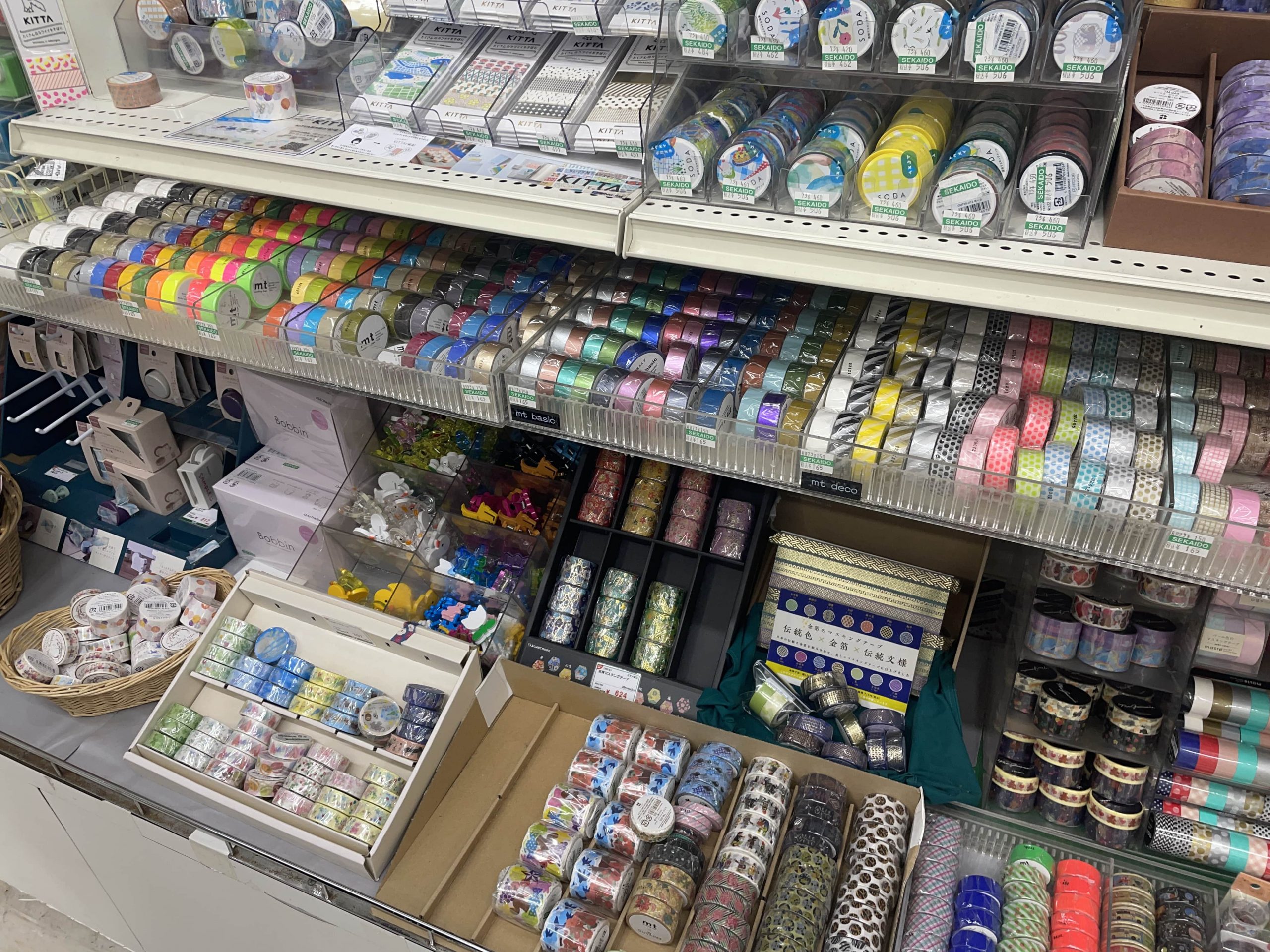 sekaido tokyo japan stationery shopping washi tape rainbow highlighters pens pilot sakura stamps stickers best planner supplies
