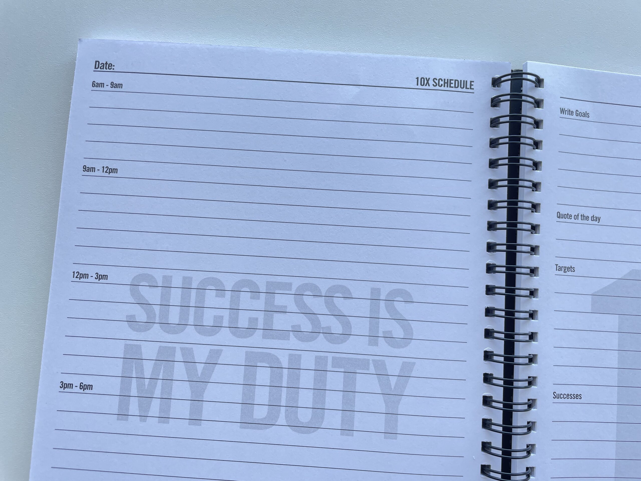 10x planner review grant cardone daily planner day to a page layout timed schedule minimalist planner for men gender neutral business work success
