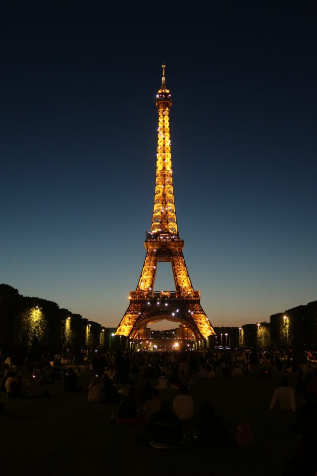 Eiffel tower at night best photo spots in Paris itinerary first timer day trips 3 5 7 10 days tips