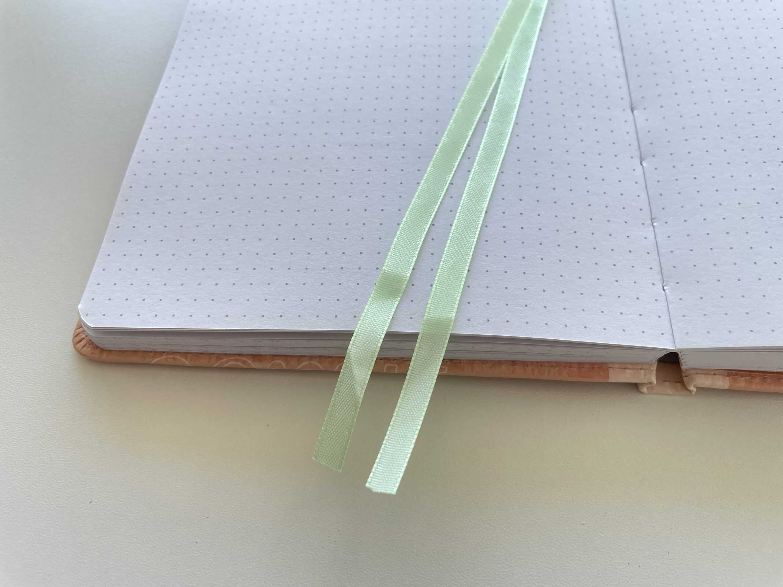 happy planner mambi dot grid notebook review paper quality pen testing 160 gsm