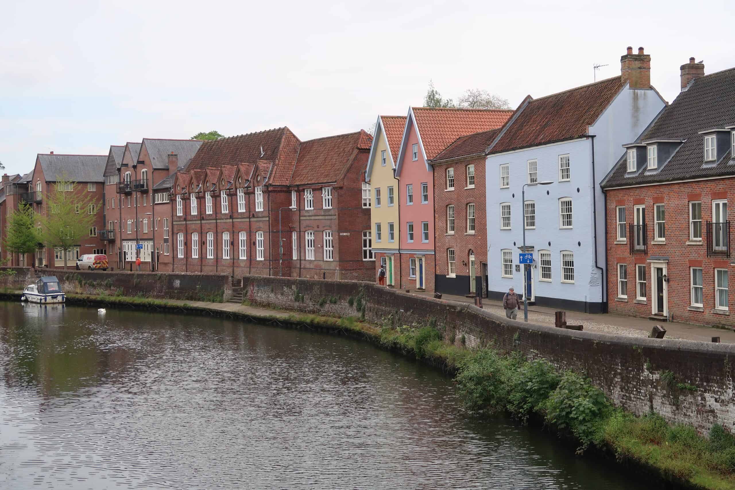 norwich uk things to see and do photo spots medievil village easy day trip via train from london within 2 hours one way quaint villages