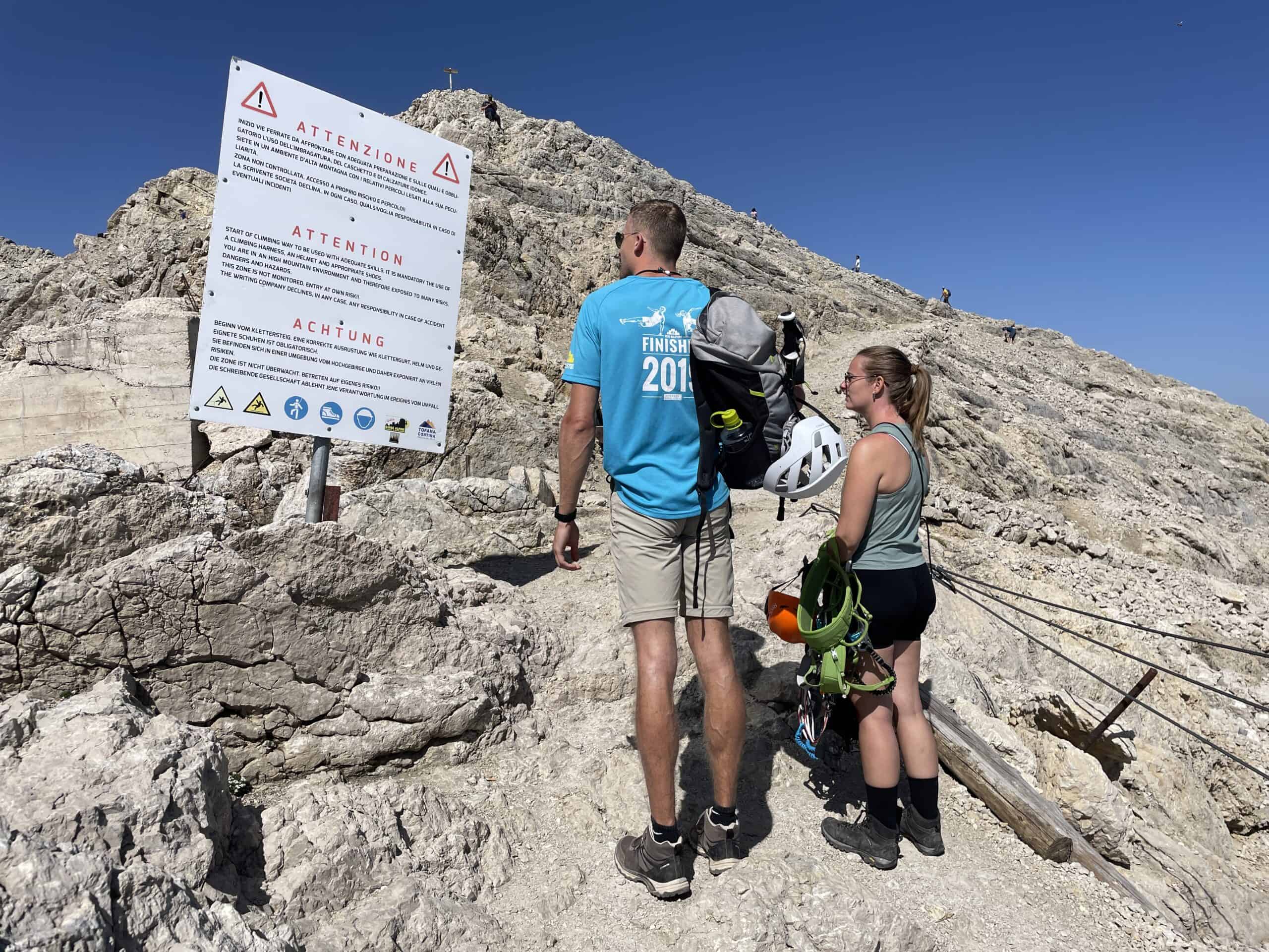 Tofana Cortina cima tofana best viewpoints in the dolomites easy access via gondola Cortina d'Ampezzo cable cars with the best views for minimal effort experienced hikes