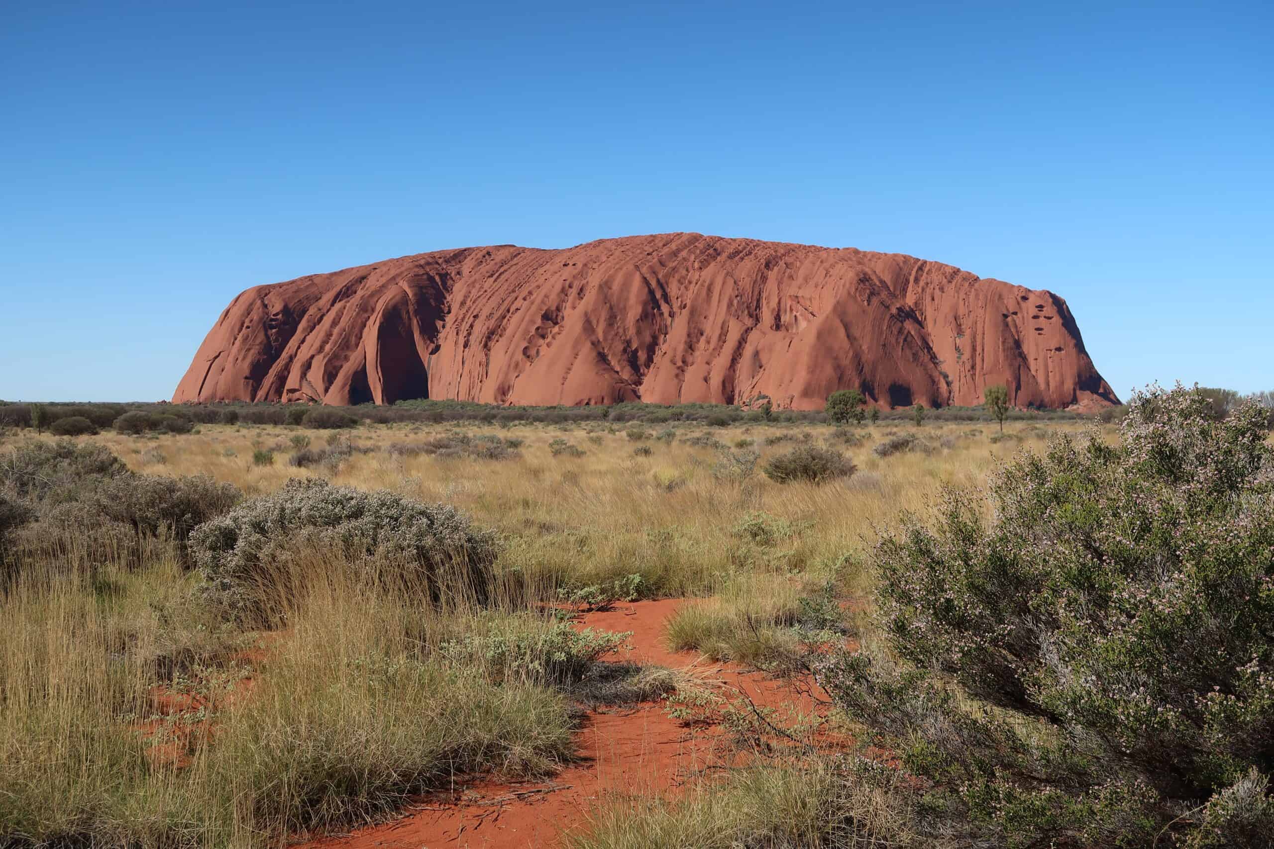 Uluṟu Car Sunset Viewing Area best places to photograph Uluru-Kata Tjuta National Park base walk elevated viewing platforms-min