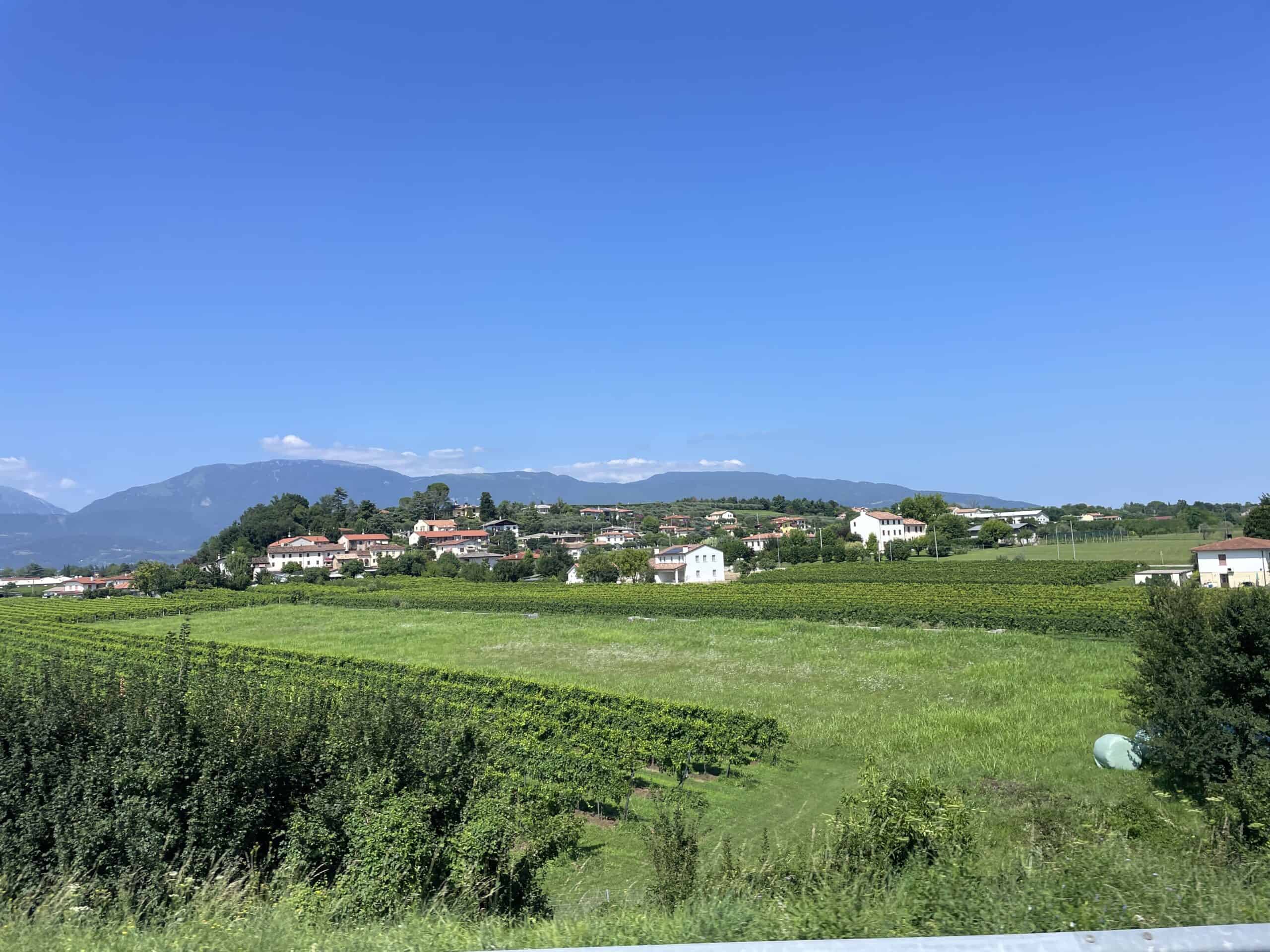 taking the bus fom venice to the dolomites italy itineraries 10 days best scenic views on the way to cortina d'ampezzo