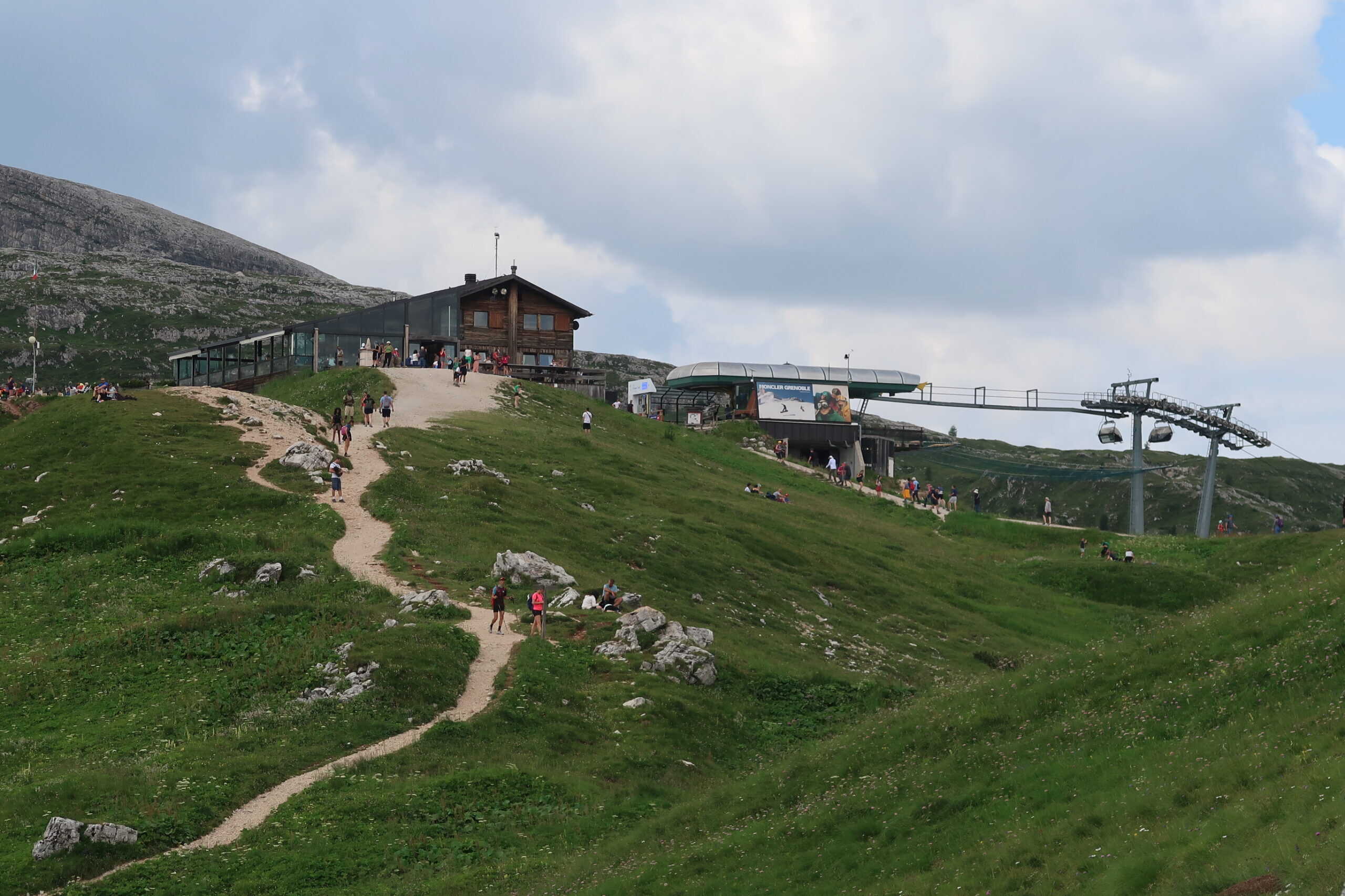 Cinque Torri hike Italy Dolomites complete beginner guide with route options, difficulty, and what to pack for summer