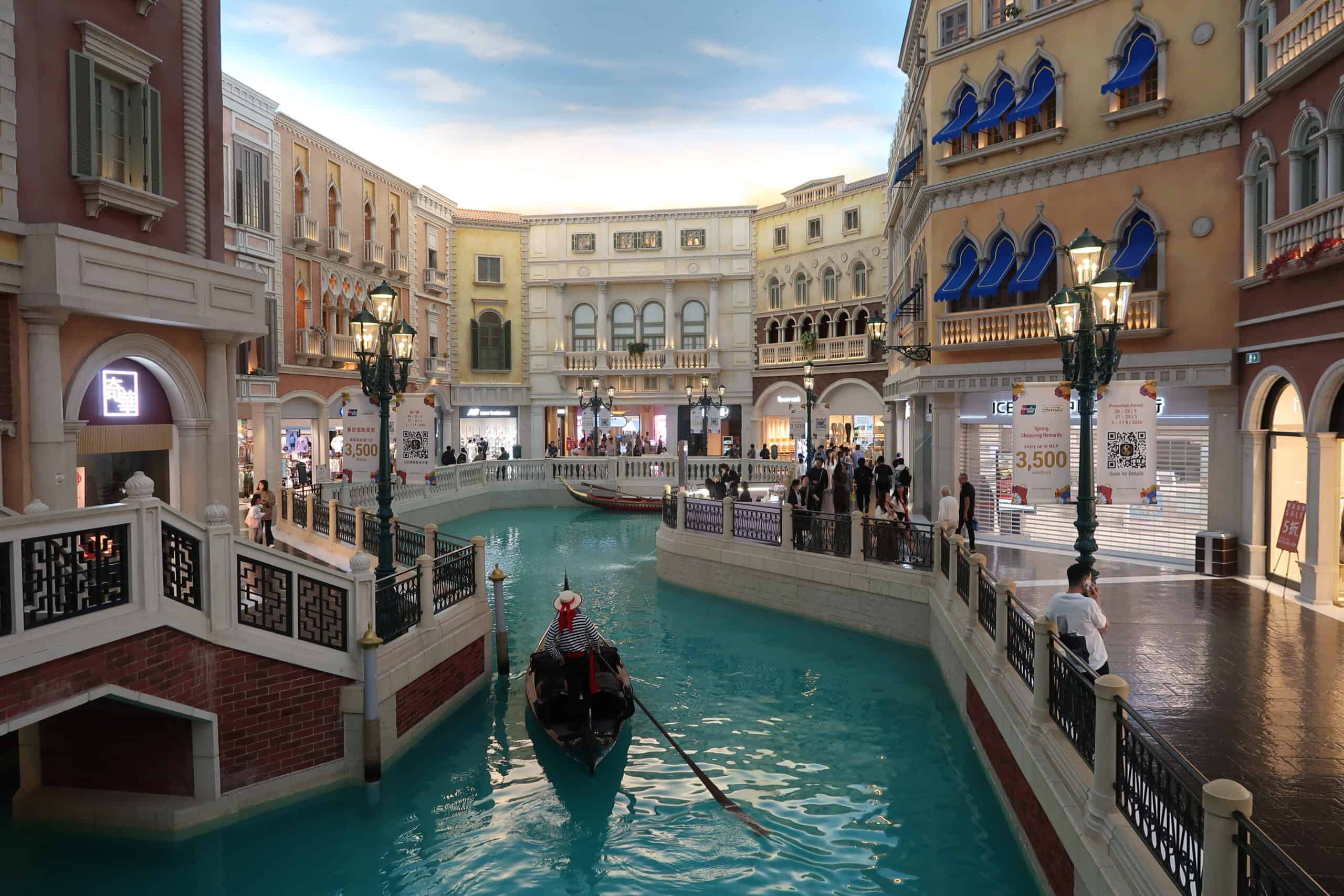 the venetian macau day trip from hong kong best casinos to visit the las vegas of asia 1 day packed itinerary with google maps pinned locations