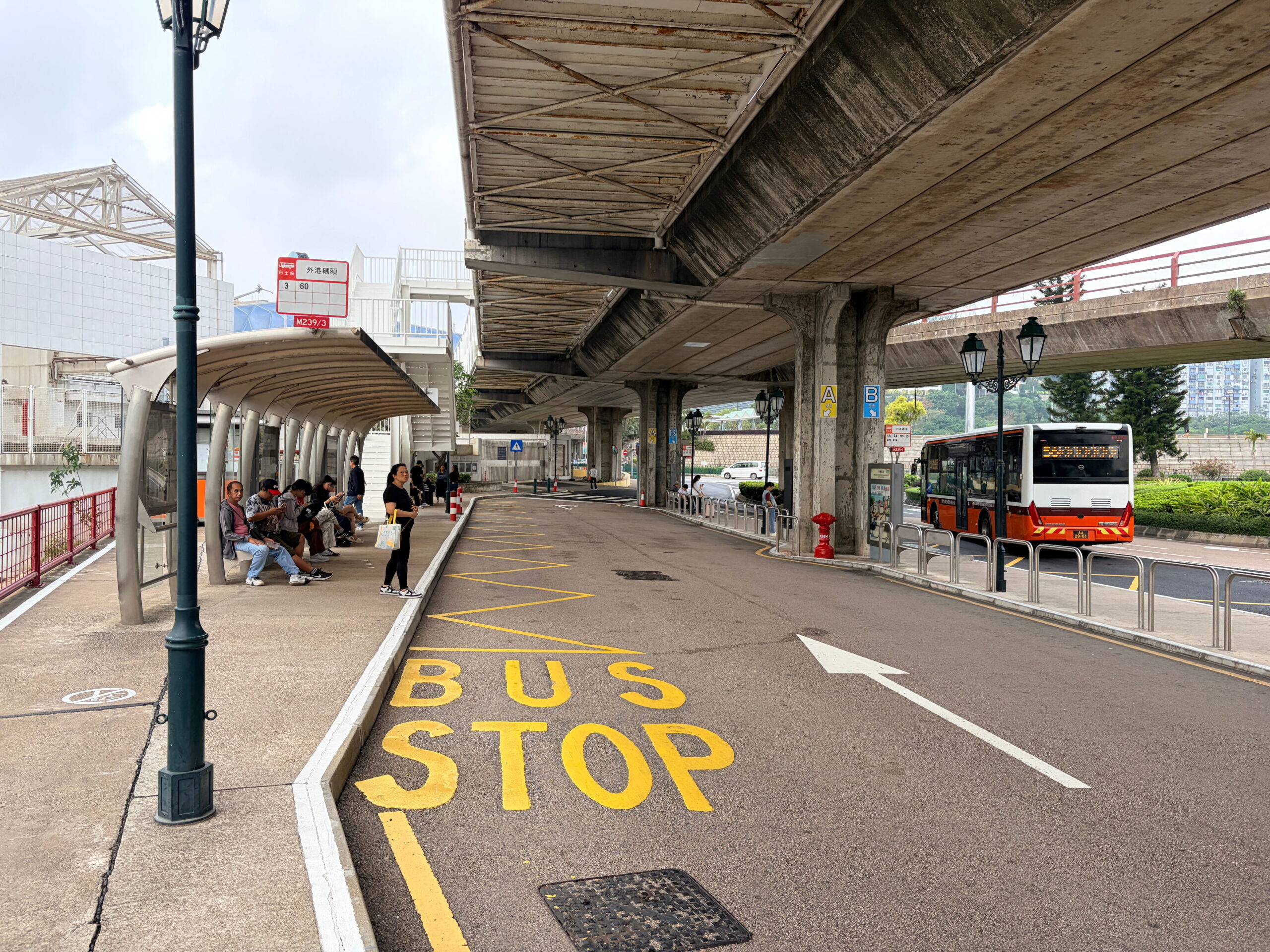 how to get the bus in macau how to get around macau using public transport fast affordable day trip from hong kong