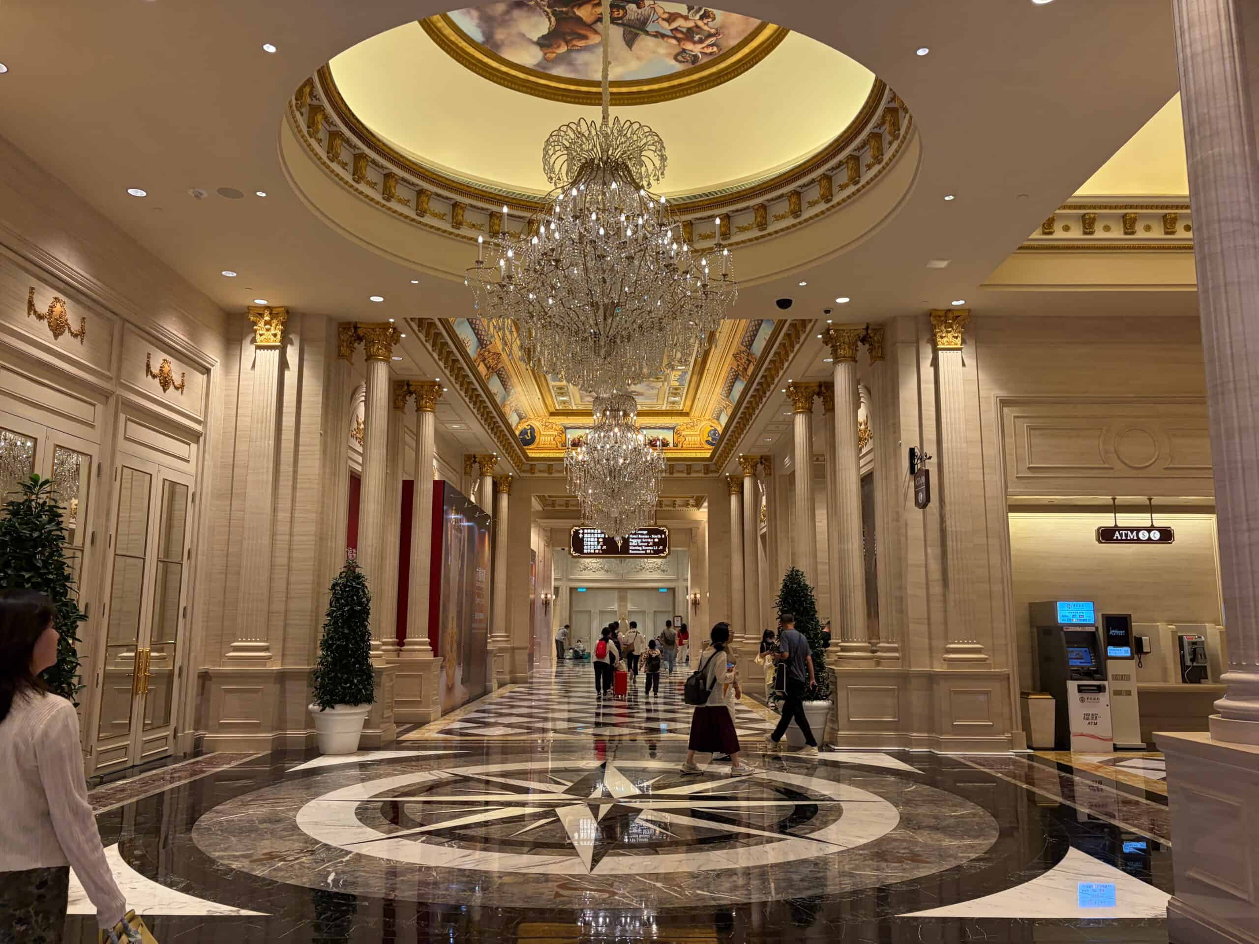 parisian lobby macau best casinos to visit in one day on cotai strip fast pace detailed itinerary ferry day trip from hong kong is it worth it customs immigration process